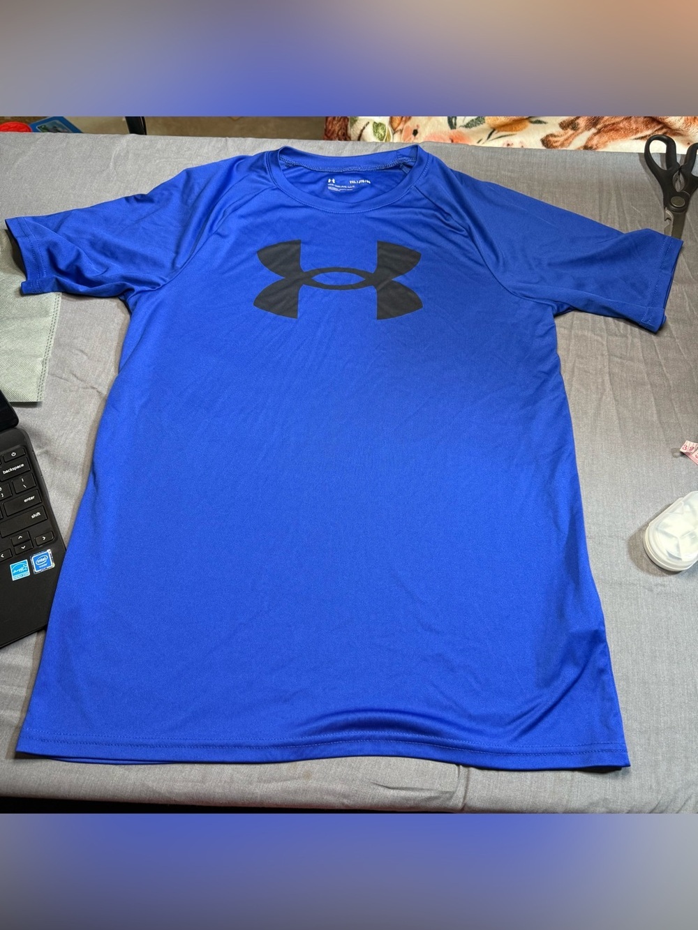 Under Armour Blue Short Sleeve Athletic Tee with Black Logo